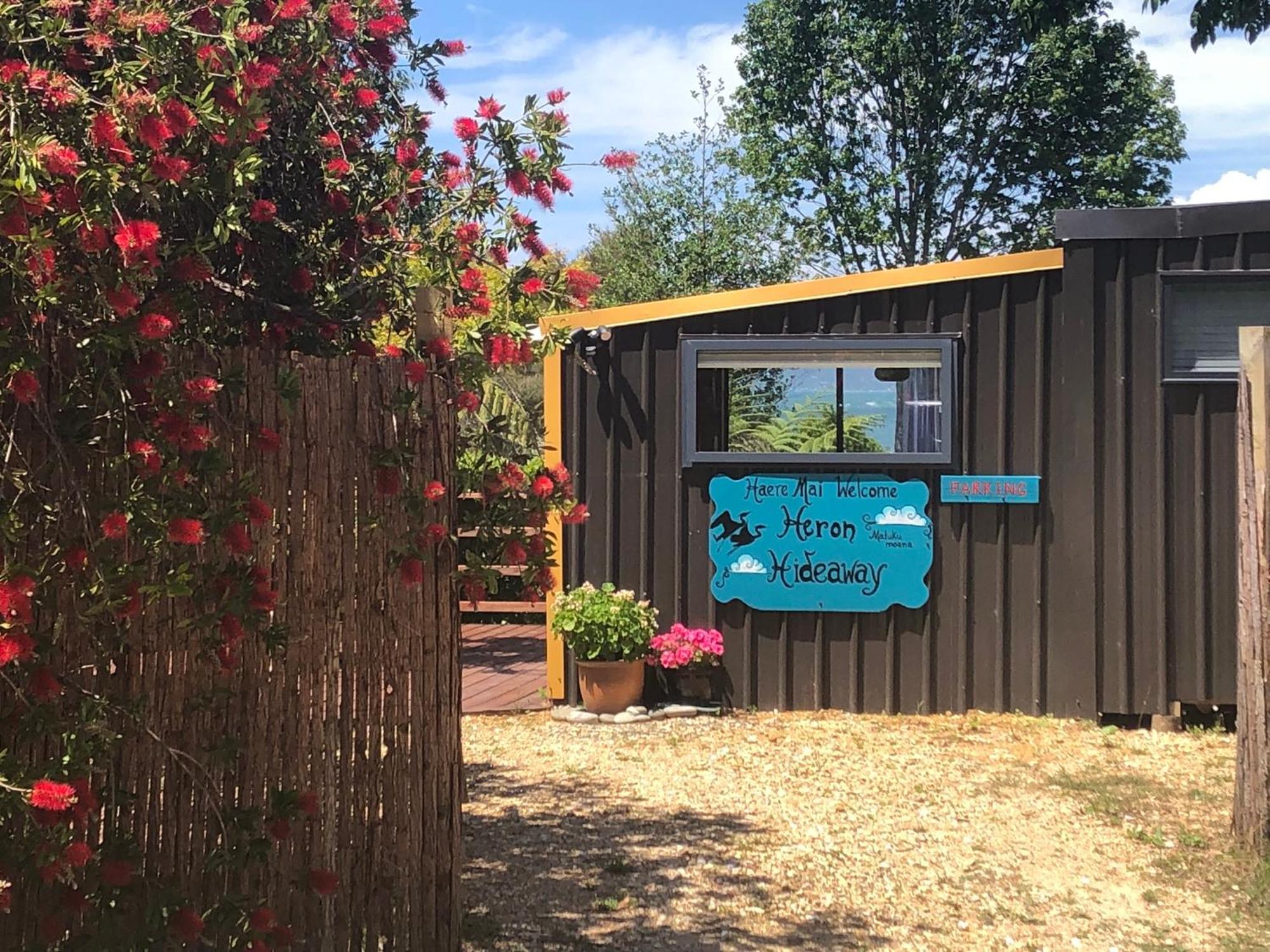 Heron Hideaway At First Light Rangihaeata Retreat Exterior foto